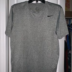 🆕 Nike Dri-Fit Workout Tee